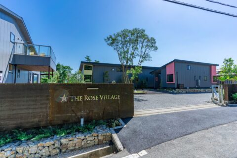 THE ROSE VILLAGE