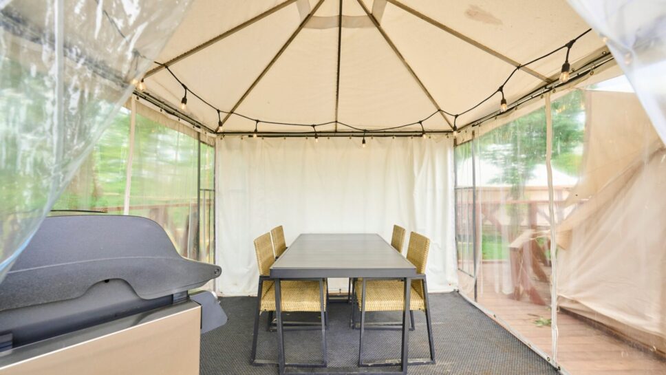 THE FARM SLOW MOUNTAIN NARITA