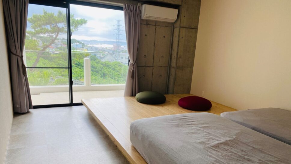 CONDOMINIUM 紅－BIN－