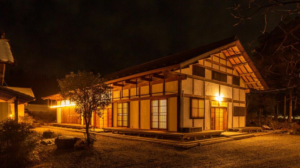 日本家屋 響きの宿