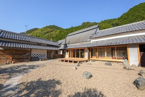奥明日香古民家一棟貸し宿 弥栄 Yasaka